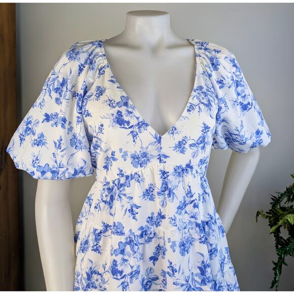 Entro White Blue Floral Ruffled Babydoll Minidress Puff Sleeve Size Medium - Picture 3 of 11